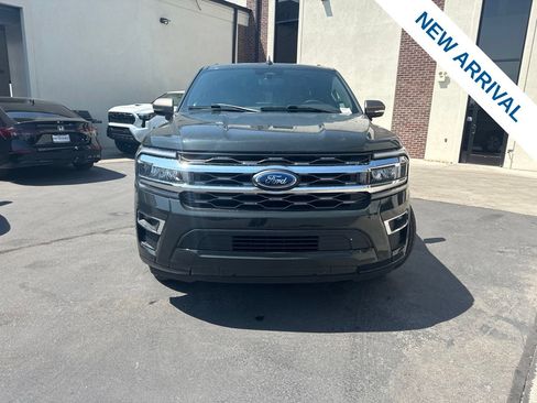 Used 2023 Ford Expedition King Ranch AWD/4WD image 2