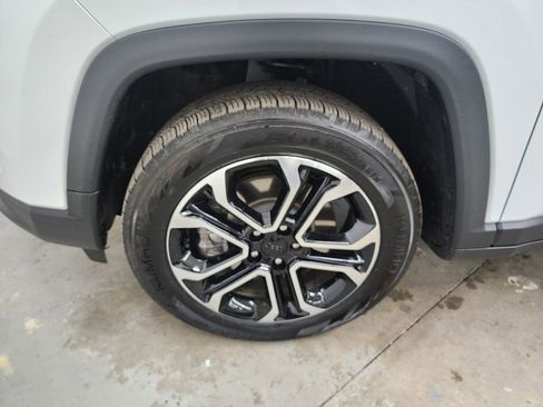 Used 2023 Jeep Compass Limited AWD/4WD image 35