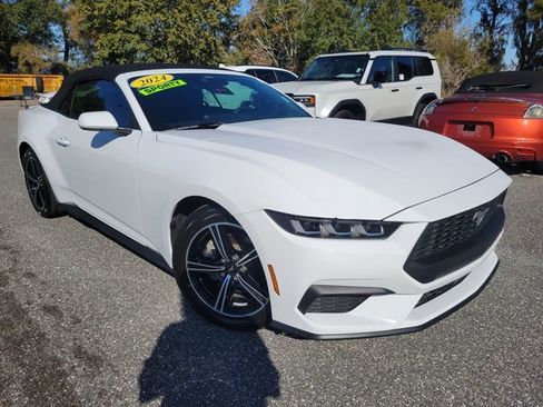 Used 2024 Ford Mustang Premium image 8