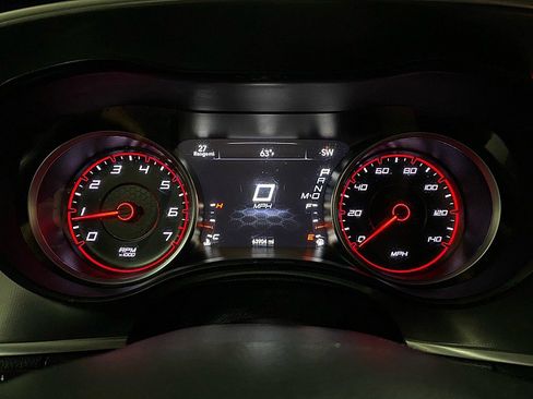 Used 2021 Dodge Charger SXT image 18