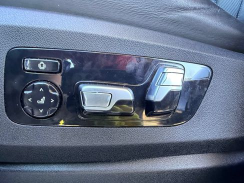 Used 2020 BMW X5 M Competition w/ Executive Package AWD/4WD image 21