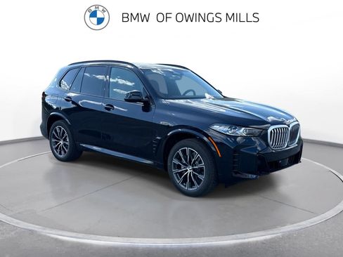 New 2026 BMW X5 xDrive40i w/ M Sport Package AWD/4WD image 10