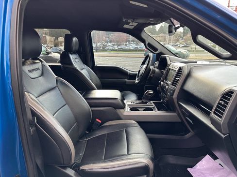 Used 2018 Ford F150 Raptor w/ Equipment Group 802A Luxury image 12