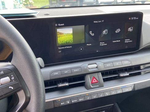 Used 2025 Kia K4 FWD image 38
