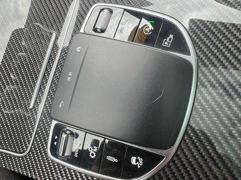 Used 2021 Mercedes-Benz GLC 63 AMG 4MATIC image 26