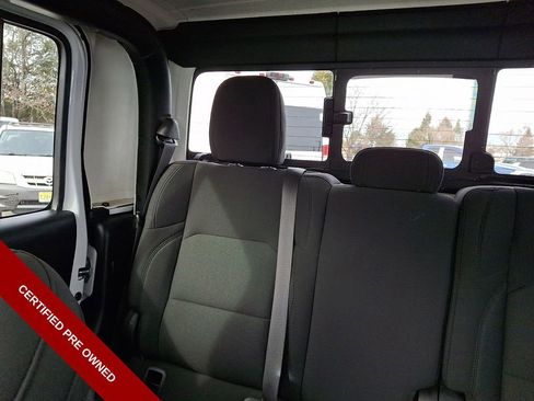 Used 2022 Jeep Gladiator Sport AWD/4WD image 18