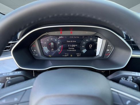 New 2025 Audi Q3 2.0T Premium image 18