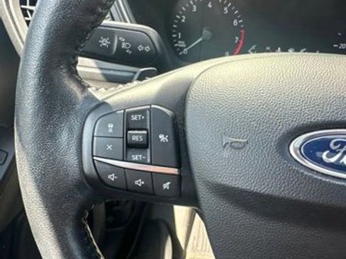 Used 2020 Ford Escape SEL AWD/4WD image 18