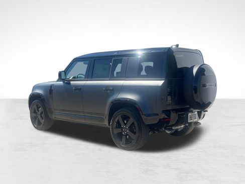 New 2026 Land Rover Defender 110 V8 image 3