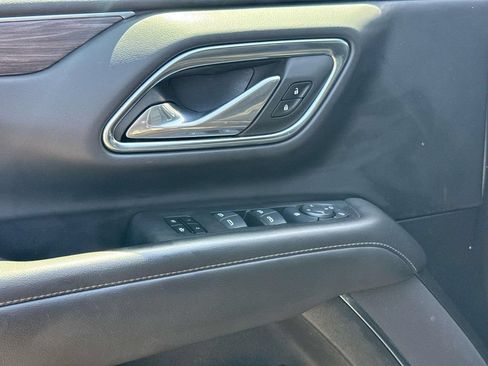 Used 2024 Chevrolet Tahoe LT RWD image 23