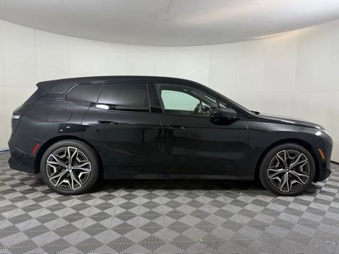 Used 2023 BMW iX M60 w/ Executive Package image 9