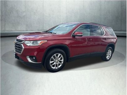 Used 2021 Chevrolet Traverse LT