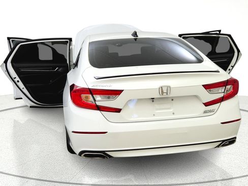 Used 2022 Honda Accord Sport Special Edition image 13