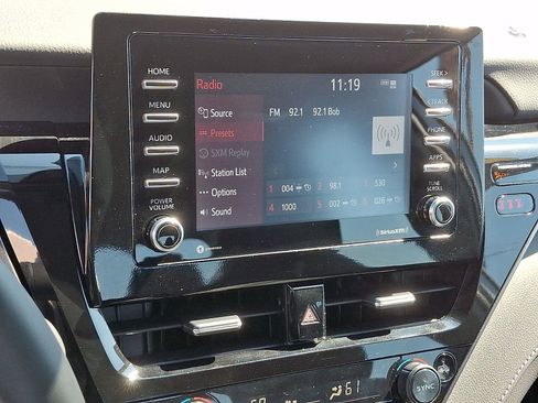 Used 2024 Toyota Camry SE FWD image 17
