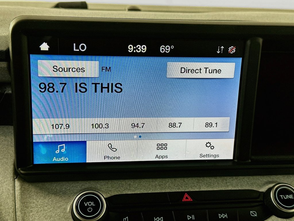 Used 2023 Ford Maverick XLT w/ XLT Luxury Package FWD image 17