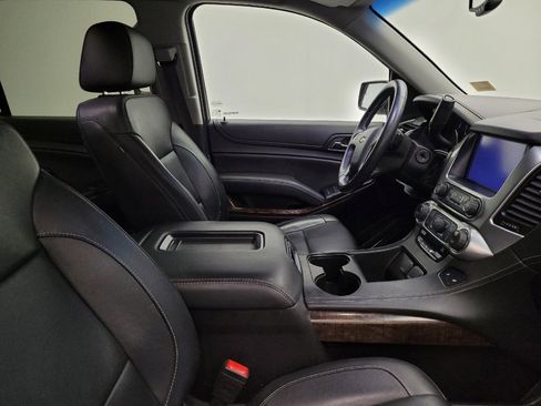 Used 2017 Chevrolet Tahoe LT image 21