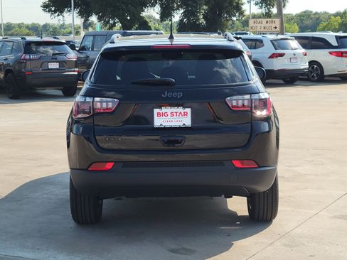 New 2026 Jeep Compass Latitude AWD/4WD image 6