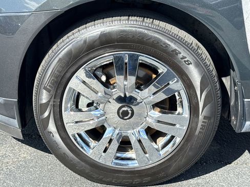 Used 2016 Cadillac SRX Luxury FWD image 5