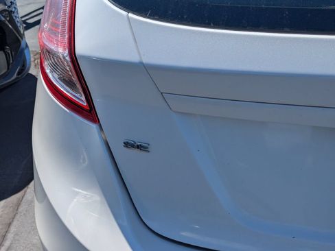 Used 2019 Ford Fiesta SE FWD image 5