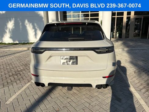 Used 2022 Porsche Cayenne GTS AWD/4WD image 15