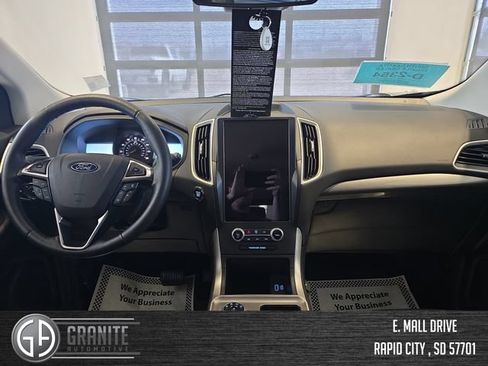 Used 2024 Ford Edge SEL w/ Convenience Package AWD/4WD image 13