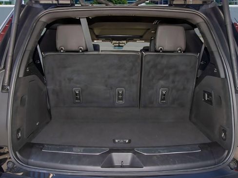 Used 2023 Cadillac Escalade Sport AWD/4WD image 9