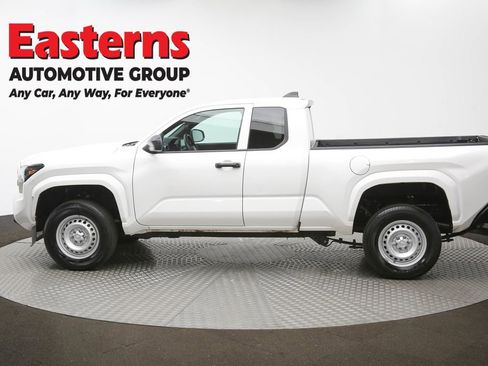Used 2024 Toyota Tacoma SR image 58