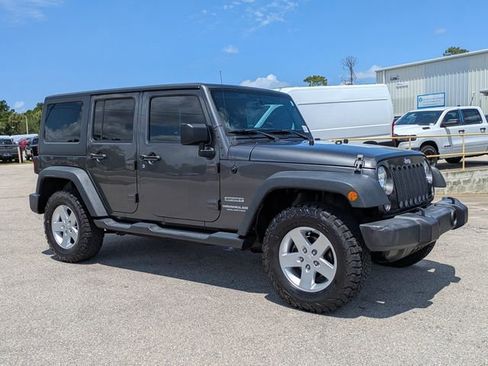 Certified 2017 Jeep Wrangler Unlimited Sport w/ Quick Order Package 24S AWD/4WD image 3
