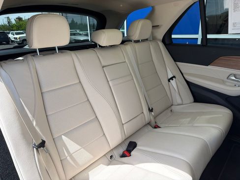 Used 2024 Mercedes-Benz GLE 350 4MATIC image 24