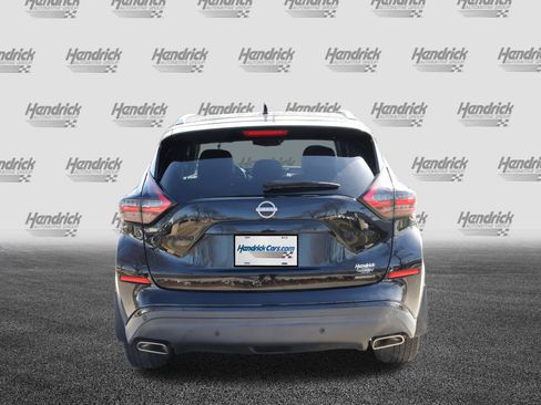 Used 2023 Nissan Murano SV w/ SV Midnight Edition Package image 8