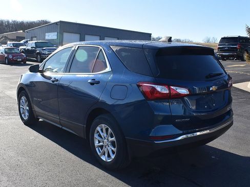 Used 2020 Chevrolet Equinox LT image 2