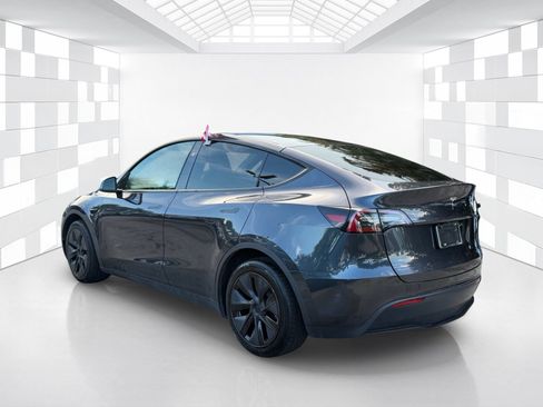 Used 2025 Tesla Model Y Long Range AWD/4WD image 5