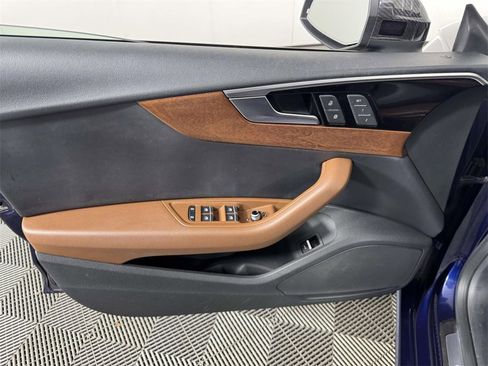 Used 2022 Audi A5 2.0T Premium image 17