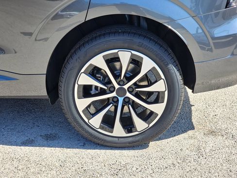 New 2026 Audi Q3 quattro 2.0T AWD/4WD image 36