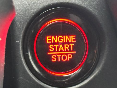 Used 2023 Honda HR-V Sport image 30