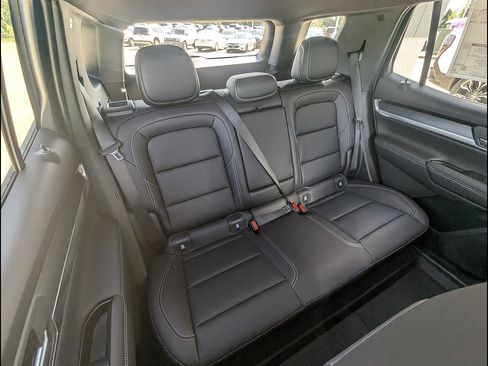 New 2027 GMC Terrain Elevation w/ Elevation Premium Package AWD/4WD image 14