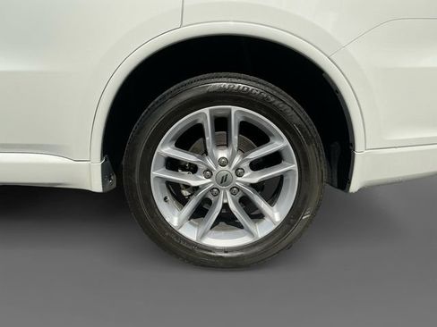 Used 2024 Dodge Durango GT AWD/4WD image 16