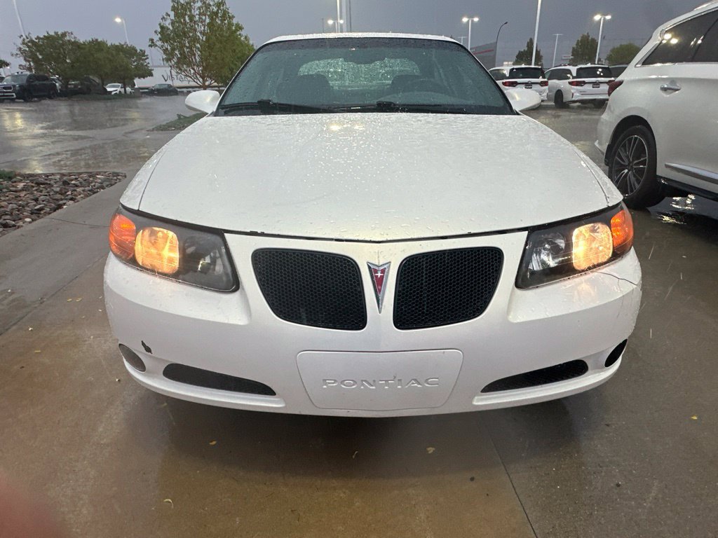 Used 2005 Pontiac Bonneville GXP FWD image 3