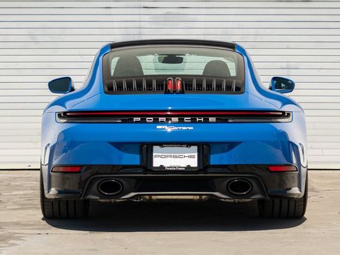 Certified 2025 Porsche 911 Carrera S RWD image 31