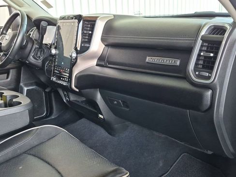 Used 2024 RAM 2500 Laramie AWD/4WD image 20