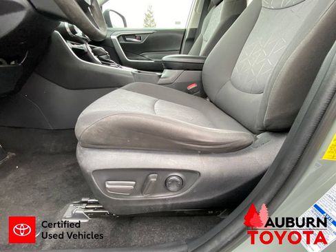 Certified 2021 Toyota RAV4 XLE w/ Convenience Package AWD/4WD image 35