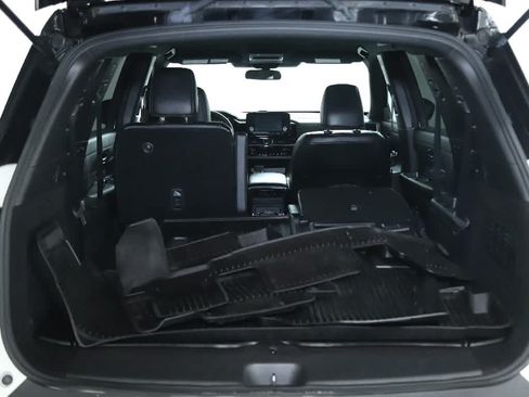 Used 2023 Nissan Pathfinder Rock Creek AWD/4WD image 28