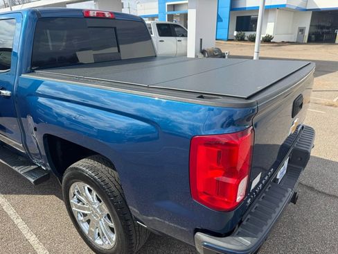 Certified 2018 Chevrolet Silverado 1500 High Country image 34