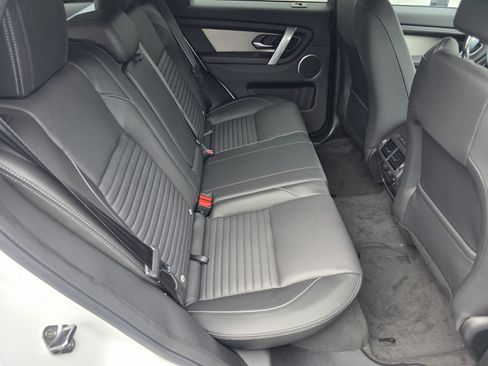 Used 2026 Land Rover Discovery Sport Landmark AWD/4WD image 5