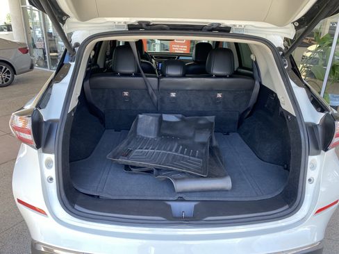 Used 2017 Nissan Murano Platinum w/ Platinum Technology Package AWD/4WD image 17