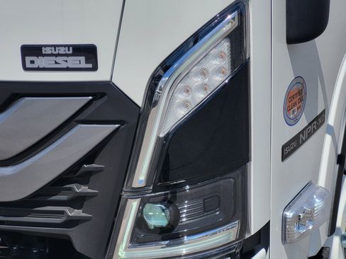 New 2026 Isuzu NPR HD image 8
