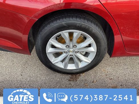 Used 2024 Chevrolet Malibu LT image 35