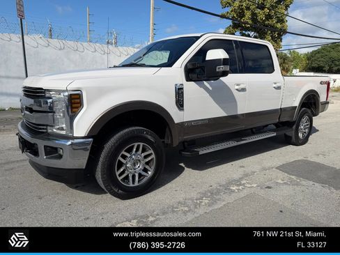 Used 2018 Ford F250 Lariat w/ Lariat Value Package image 1