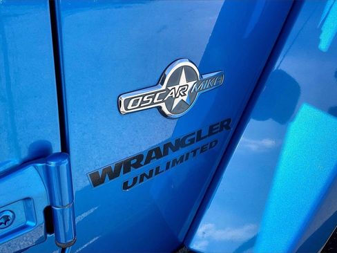 Used 2014 Jeep Wrangler Unlimited Freedom Edition image 25