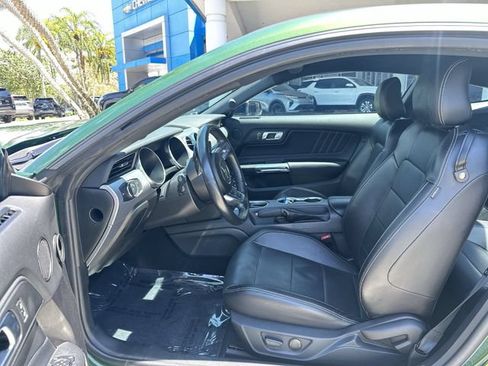 Used 2022 Ford Mustang GT Premium w/ Black Accent Package RWD image 30